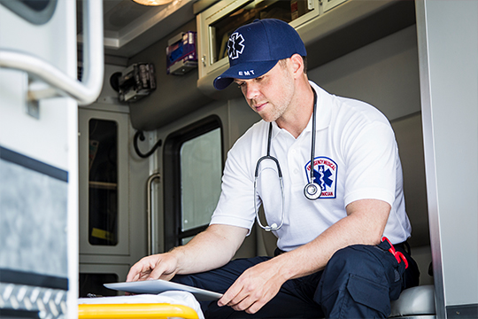 We provide expert curricula for the span of EMS practitioners